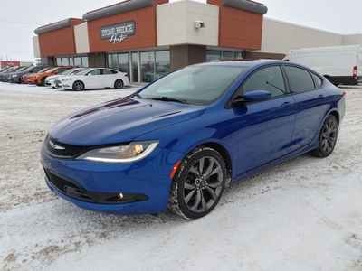 Used 2015 Chrysler 200 S for Sale in Steinbach, Manitoba