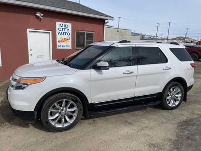 Used 2014 Ford Explorer Limited 4WD for Sale in Saskatoon, Saskatchewan