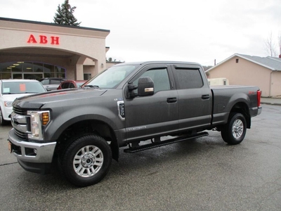 Used 2018 Ford F-350 SD XLT CREW CAB FX4 for Sale in Grand Forks, British Columbia
