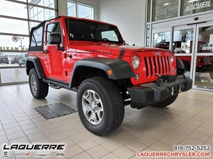 Used Jeep Wrangler 2015 for sale in Victoriaville, Quebec