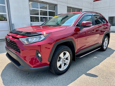 Used Toyota RAV4 2020 for sale in Mont-Laurier, Quebec