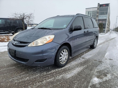 Used 2007 Toyota Sienna CE 8 PASS LOW KMS for Sale in Oakville, Ontario