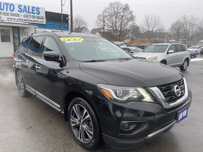 Used 2017 Nissan Pathfinder Platinum, 4WD, 7 Passengers, Leather, Navigation for Sale in Kitchener, Ontario