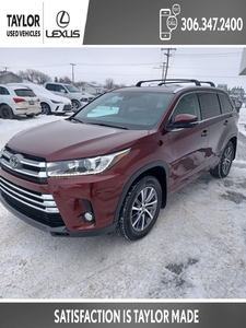 Used 2017 Toyota Highlander for Sale in Regina, Saskatchewan