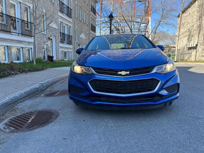Used Chevrolet Cruze 2017 for sale in Montreal, Quebec