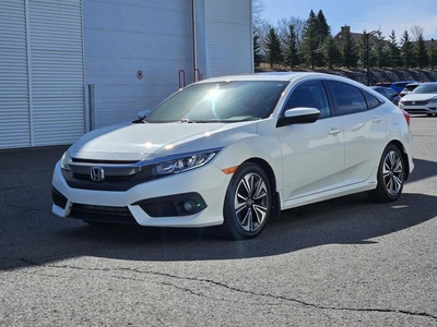 Used Honda Civic 2017 for sale in Victoriaville, Quebec