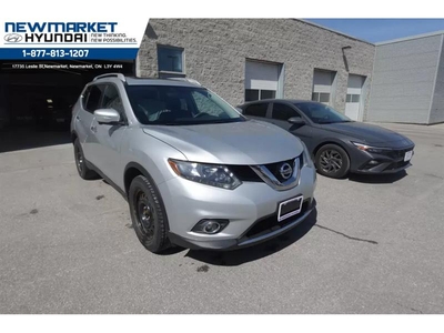 Used Nissan Rogue 2015 for sale in Newmarket, Ontario