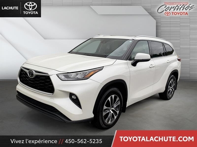 Used Toyota Highlander 2020 for sale in Lachute, Quebec