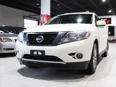 Used Nissan Pathfinder 2015 for sale in Lachine, Quebec