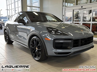 Used Porsche Cayenne 2022 for sale in Victoriaville, Quebec