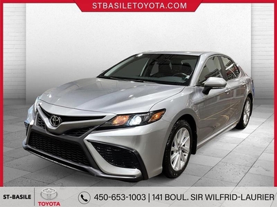 Used Toyota Camry 2021 for sale in Saint-Basile-Le-Grand, Quebec