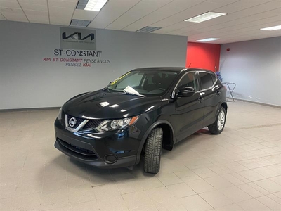 Used Nissan Qashqai 2017 for sale in st-constant, Quebec