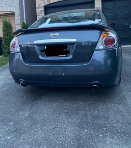 2009 Nissan Altima NEED GONE