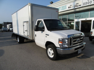 2018 Ford E-450 GAS 16FT CUBE 3 PASSENGER WITH CUSTOM LOADING R