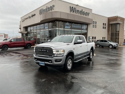 Used 2022 RAM 3500 Crew Cab -- LOW KM -- 5TH WHEEL READY for Sale in Windsor, Ontario