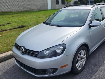 Used Volkswagen Golf 2011 for sale in Montreal, Quebec