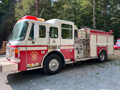 1998 Fire Engine/Pumper - $14,900 (Squamish)