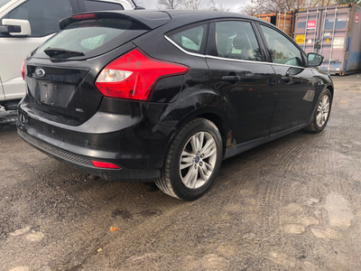 2012 Ford Focus SEL full part out