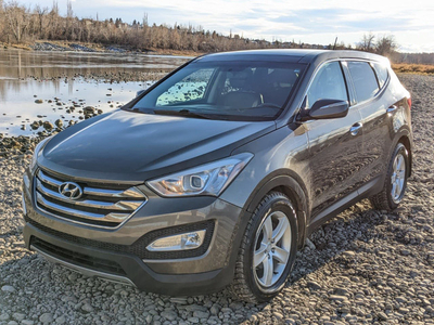 2013 Hyundai Santa Fe Limited, Locally Driven