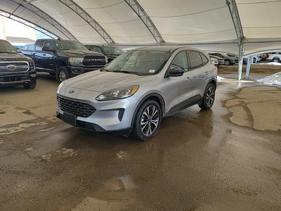 2021 Ford Escape SE / HYBRID / YEAR END CLEAROUT !!