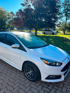 Ford Focus ST for sale