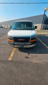 GMC savana 2500 cargo