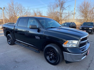 Used 2017 RAM 1500 ST ** 4X4, BACK CAM, BLUETOOTH ** for Sale in St Catharines, Ontario