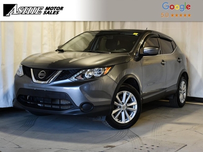 Used 2018 Nissan Qashqai S * HEATED SEATS * NEW TIRES & BRAKES * for Sale in Kingston, Ontario