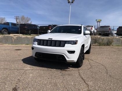 Used 2020 Jeep Grand Cherokee Altitude, ROOF, HITCH, NAV, #187 for Sale in Medicine Hat, Alberta