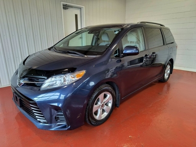 Used 2020 Toyota Sienna LE FWD for Sale in Pembroke, Ontario