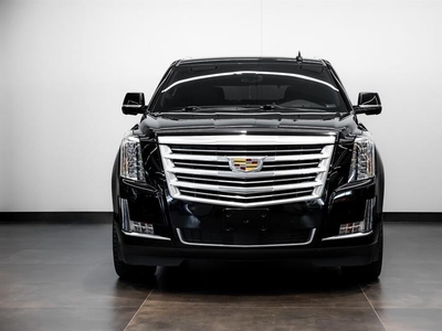 Used Cadillac Escalade 2020 for sale in Kirkland, Quebec