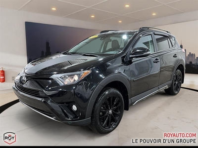 Used Toyota RAV4 2018 for sale in Victoriaville, Quebec