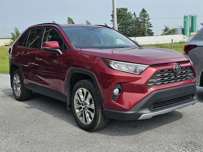 Used Toyota RAV4 2019 for sale in st-jean-sur-richelieu, Quebec