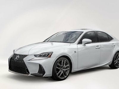 2020 Lexus IS