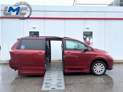 Used 2017 Toyota Sienna LIMITED-MOBILITY WHEELCHAIR ACCESSIBLE VAN-POWER RAMP-29KMS for Sale in Toronto, Ontario