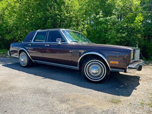 Used 1982 Chrysler New Yorker Fifth Avenue 4dr Sedan for Sale in Perth, Ontario