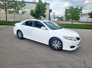Used 2011 Toyota Camry SE, Leather Sunroof, Auto, 3 Year Warranty availab for Sale in Toronto, Ontario