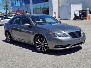 Used 2012 Chrysler 200 S for Sale in Barrie, Ontario