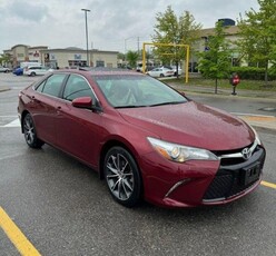 Used 2017 Toyota Camry XSE Leather Trim, Sunroof, Nav, Heated Seats, Bluetooth, Rear Camera, Alloy Wheels and more! for Sale in Guelph, Ontario