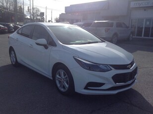 Used 2018 Chevrolet Cruze LT Auto SUNROOF. BACKUP CAM. HEATED SEATS. BLUETOOTH. CARPLAY. PWR SEATS. ALLOYS. LANE ASSIST. A/C. CRUISE. for Sale in North Bay, Ontario