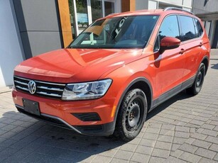 Used 2019 Volkswagen Tiguan Trendline 4Motion, Heated Seats, CarPlay + Android, Bluetooth, Rear Camera, Alloy Wheels and more! for Sale in Guelph, Ontario