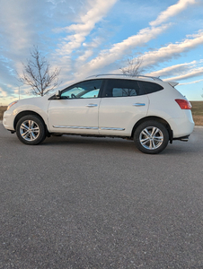 FOR SALE: 2013 Nissan Rogue - $13,700