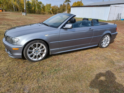 2004 bmw low kms 106,000 kms 2dr convertible
