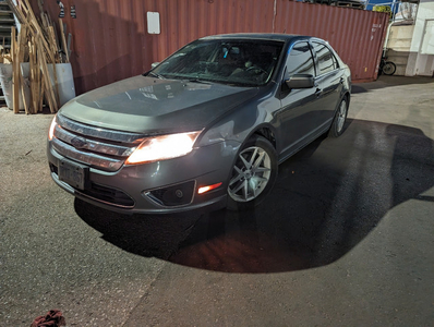 2010 Ford Fusion ! NEED TO SELL ASAP MAKE AN OFFER