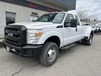 2011 Ford Super Duty F-350 DRW 4x4 - roue double