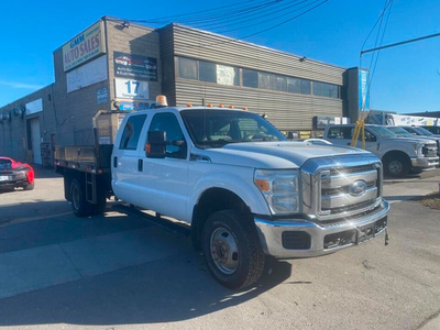 2015 Ford F-350 Crew Cab Flat Bed Dually 4WD