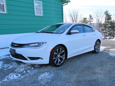 2016 Chrysler 200 C PANORAMIC ROOF, DUAL CLIMATE CONTROL, POWER