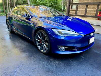 2016 Tesla Model S Performance FREE UNLIMITED SUPERCHARGING FOR LIFE