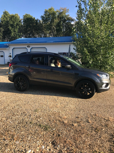 2019 Ford Escape SEL Adventure-Ready SUV!