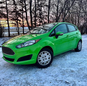 Ford Fiesta - showroom condition / SafT / 1 owner